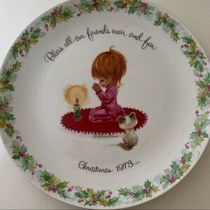 VINTAGE Gigi Girl Cat Porcelain Collectible Wall Decor Accent Plate 1973 NWOT